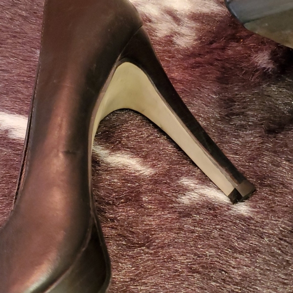 Pegabo Black Leather Stilleto - Picture 4 of 4